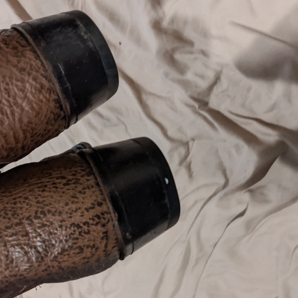 Brown cowboy boots - Picture 4 of 6